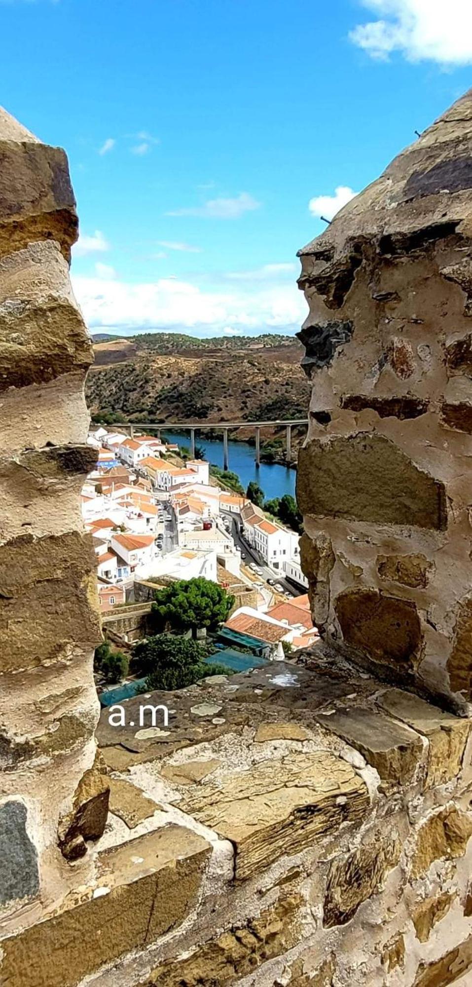 A Casa Da Carolina Villa Mértola Oda fotoğraf